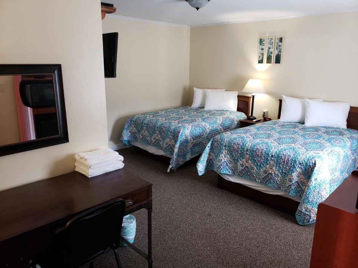 Blue Ridge Motel Schroon Lake ภายนอก รูปภาพ